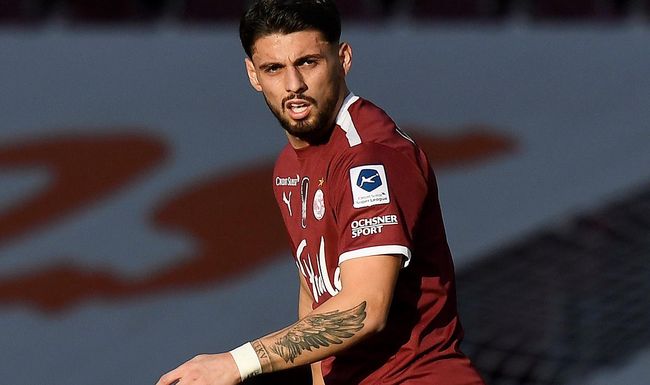 Kastriot Imeri, le regard tourné vers l’Allemagne.