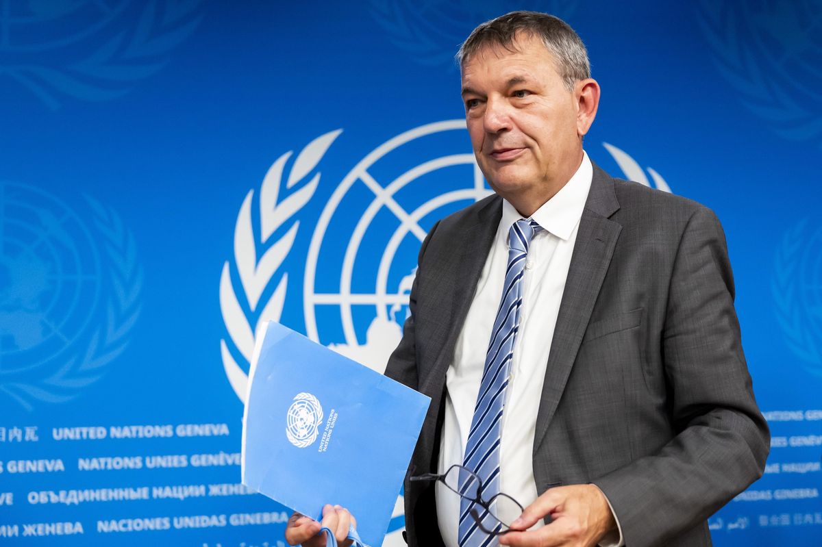 Philippe Lazzarini, Commissaire général de l'UNRWA, quittant le podium après sa conférence de presse à Genève, le 30 septembre 2024.