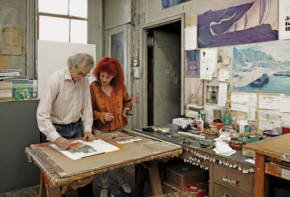 Christo et Jeanne-Claude dans leur atelier de New York.