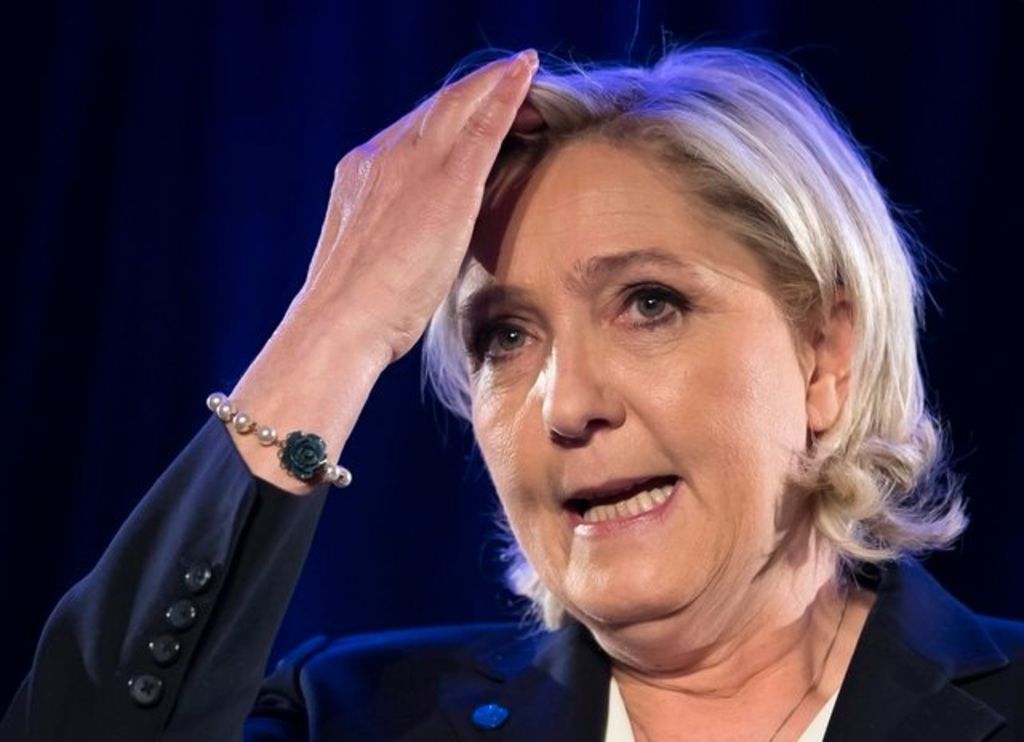Présidentielle française Le Pen se présente en candidate du «peuple