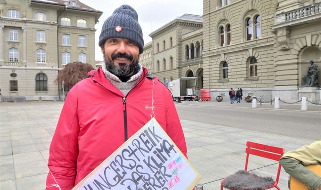 En fin d’année dernière, l’écologiste fribourgeois avait tenu 39 jours avant de se réalimenter.