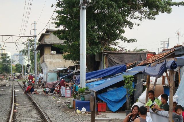La secousse a été ressentie jusque dans la capitale Jakarta, à quelque 214 kilomètres au nord-est.