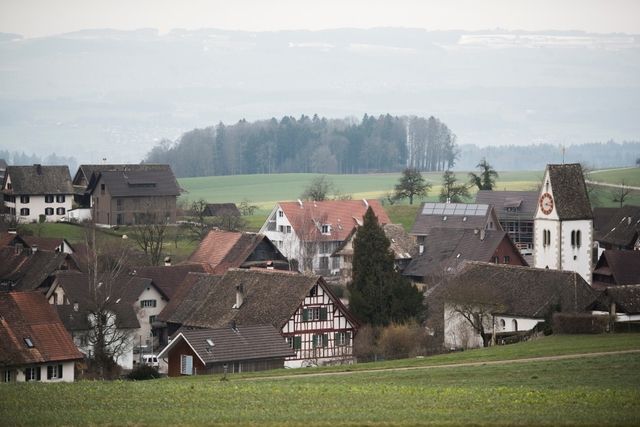 Hier musste die Bevölkerung gewarnt werden: In Rifferswil wurde das Trinkwasser verschmutzt. Foto: Urs Jaudas
