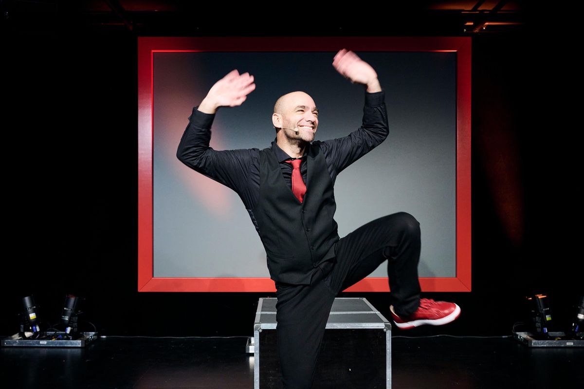 Karim Slama au Théâtre Le Crève Cœur: une sacrée performance.