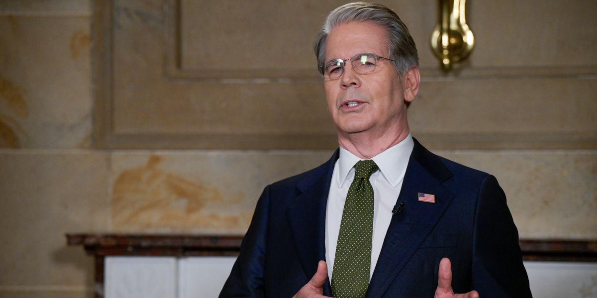 MBaer: US Treasury Department threatens Swiss bank with exclusion