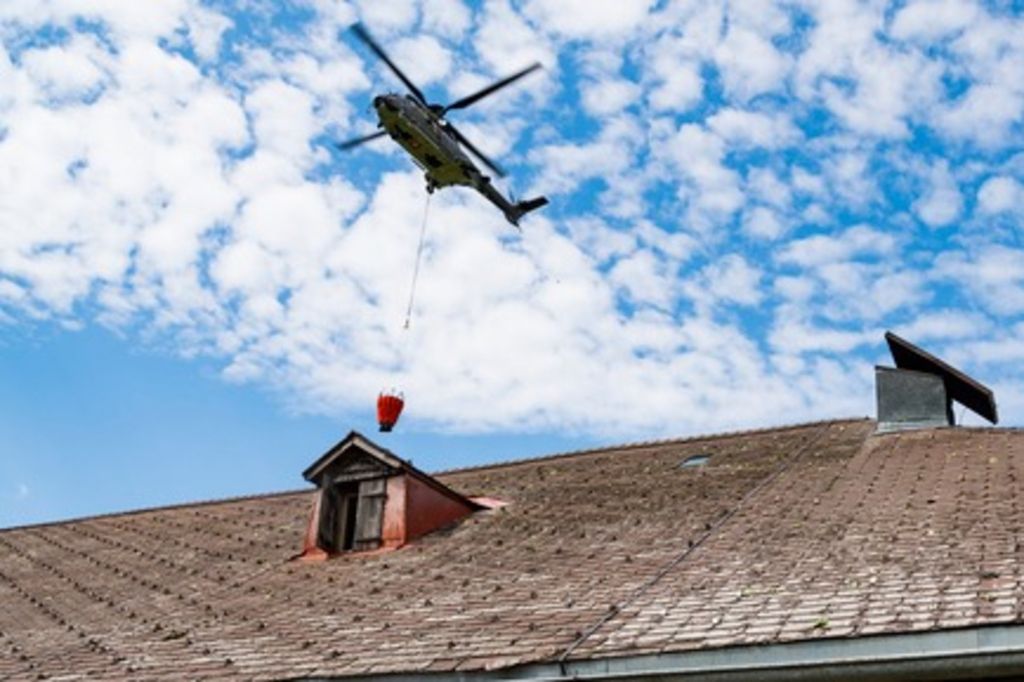 Des canadairs pour l'armée suisse?