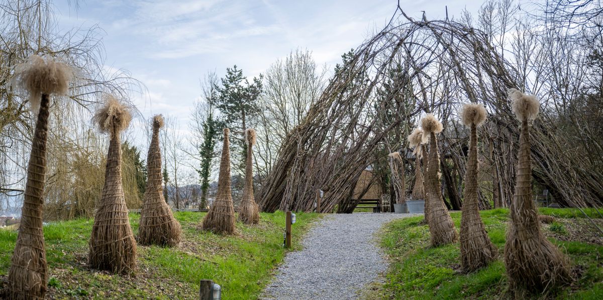 Weidentempel im Traumgarten Thalwil