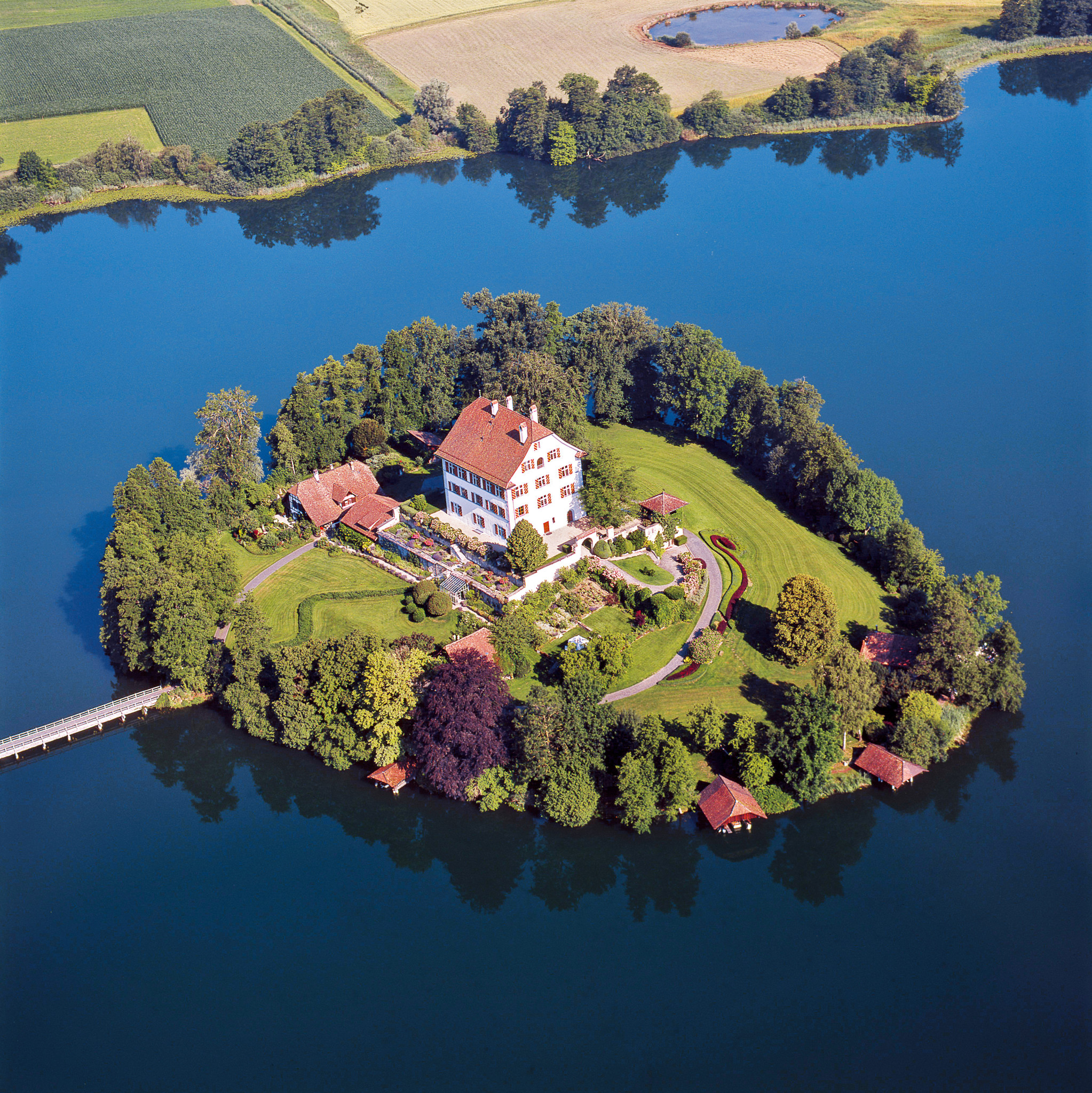 Insel-Verkäufer Farhad Vladi: Johnny Depp kaufte bei ihm eine Insel für 3 Millionen – ein Schweizer Schreiner für 50’000 Franken