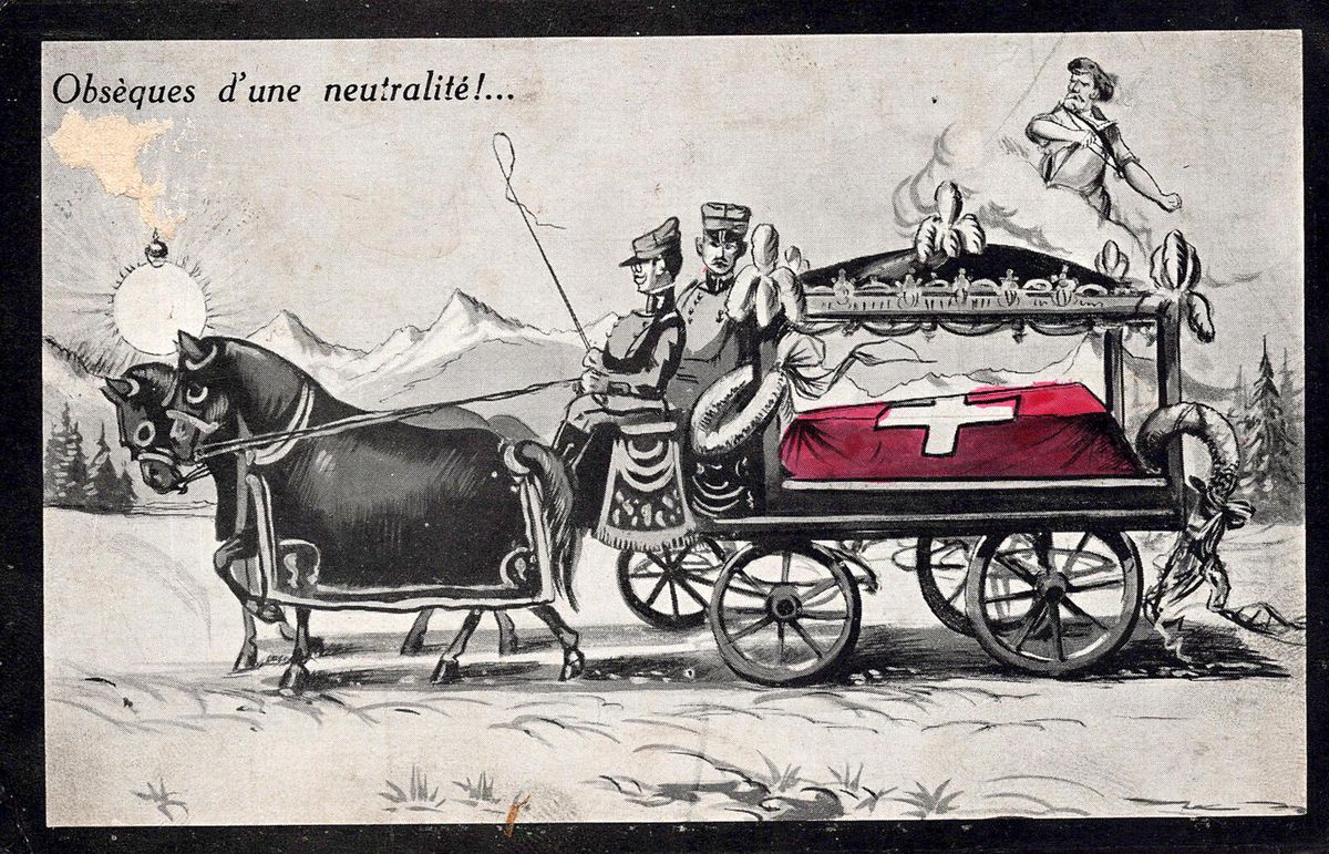 Dessin d'un corbillard tiré par deux chevaux portant un cercueil avec un drapeau suisse, sous le titre 'Obsèques d'une neutralité!'.