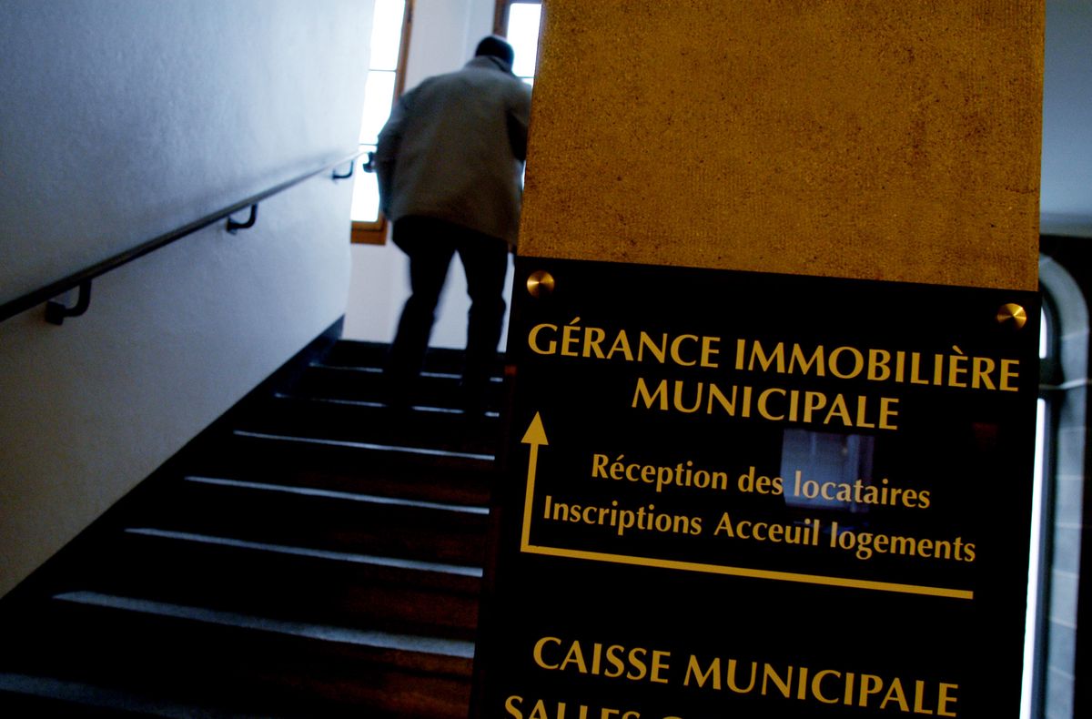 Genève, 5, rue de l'Hôtel-de-Ville: entrée de la Gérance immobilière municipale.