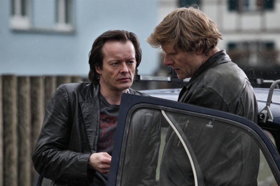 Das Ende einer nicht so wunderbaren Freundschaft: Ueli (Pascal Ulli, l.) und Goalie (Marcus Signer).