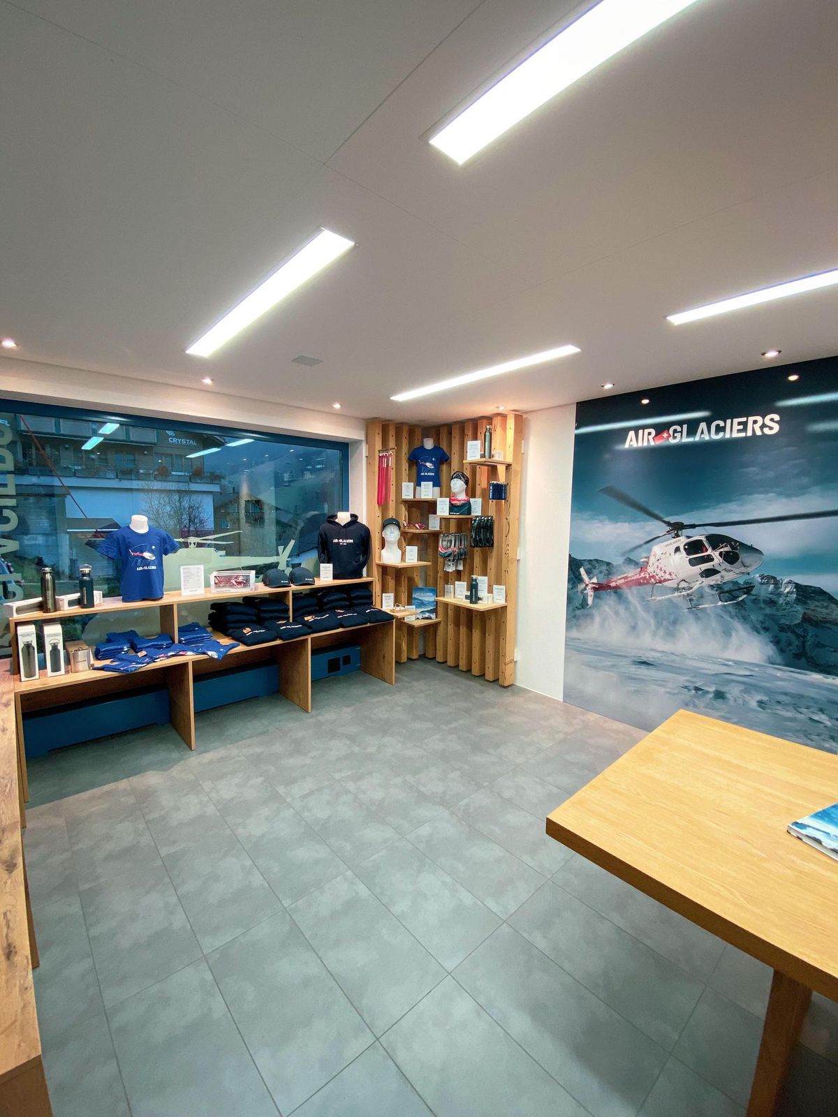 Neues Angebot in Lauterbrunnen – Die Air-Glaciers hat nun einen Shop im ...