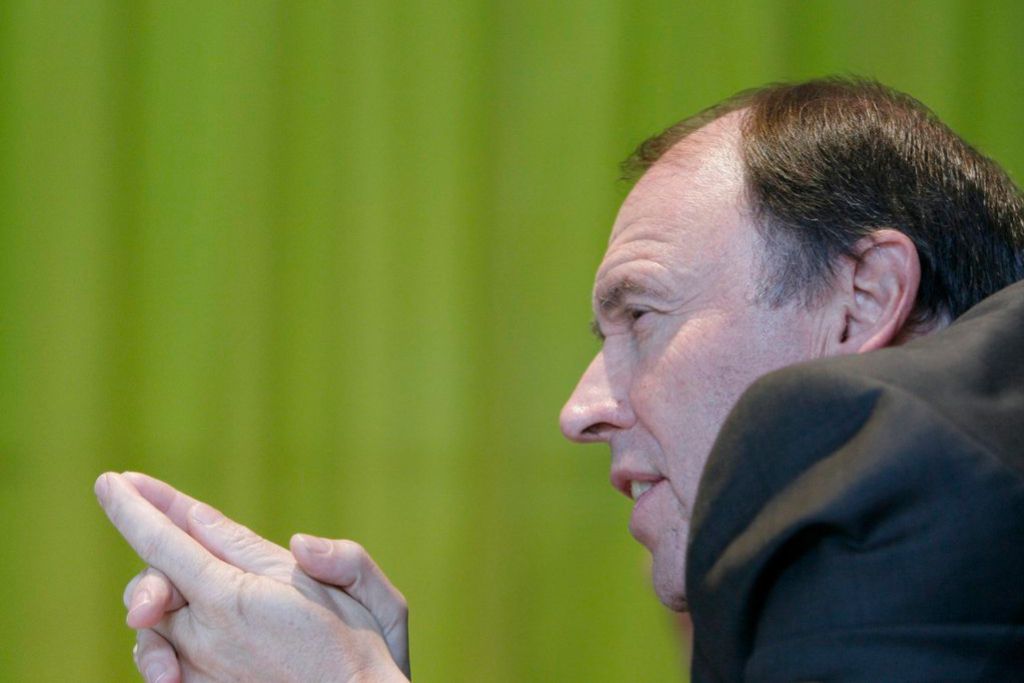 Bazl-Chef propagiert umstrittene Südstarts am Flughafen Zürich