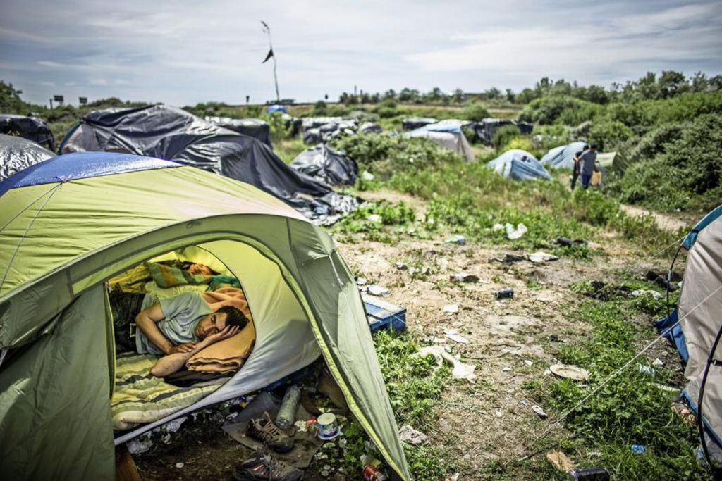 Course à la générosité dans la «jungle des migrants»