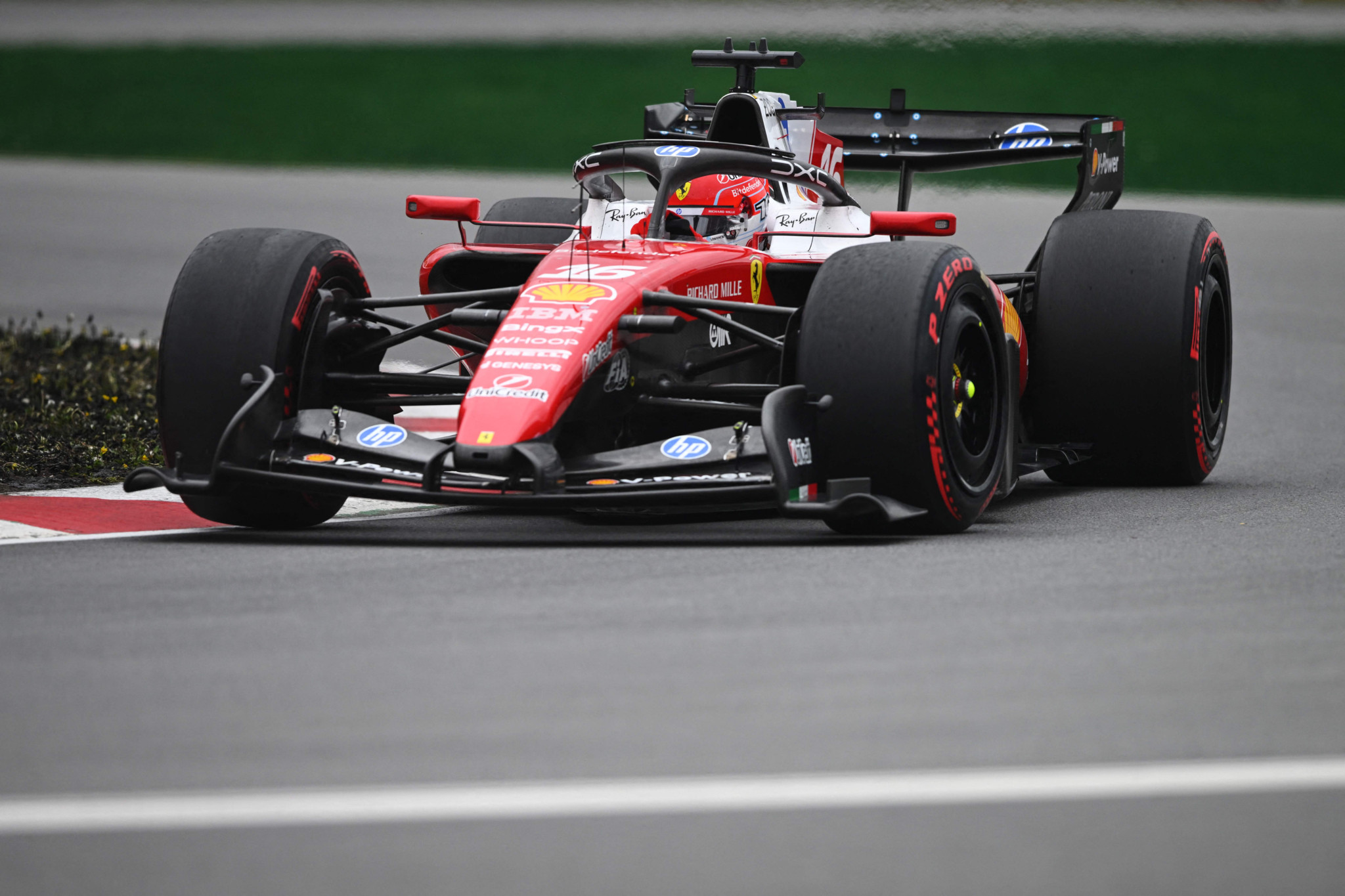 Vertragsverlängerung ohne Angabe: Leclerc bleibt im Ferrari sitzen