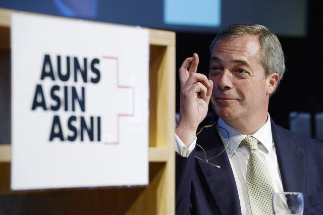 La présence du chef du Parti pour l'indépendance du Royaume-Uni (UKIP), Nigel Farage (photo), a suscité des réactions contrastées. (Samedi 4 octobre 2014)