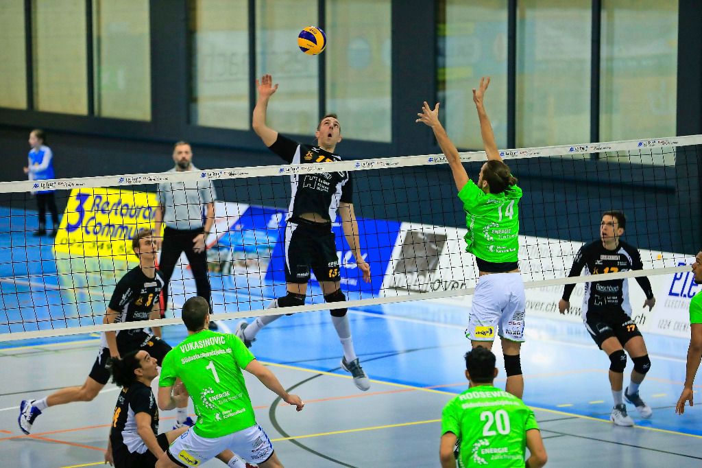 Chênois doit éviter deux peaux de banane