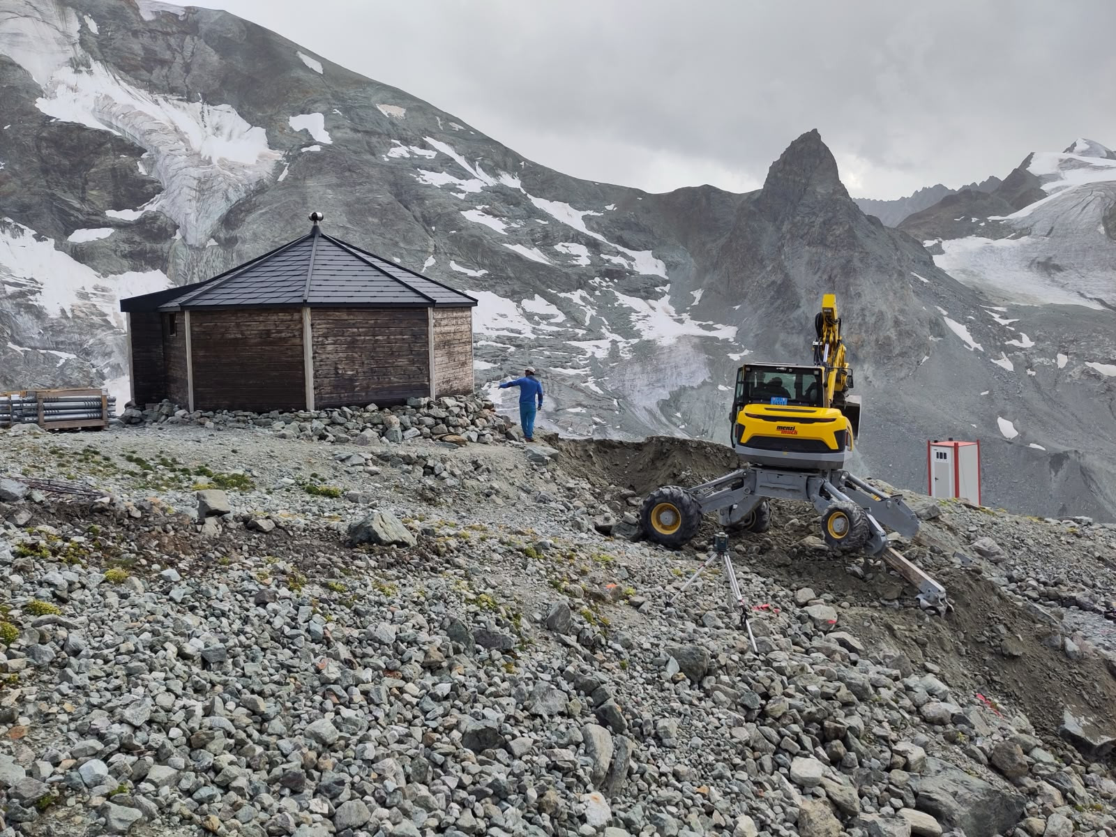 Tourisme alpin: Face au réchauffement, les refuges alpins s’accrochent