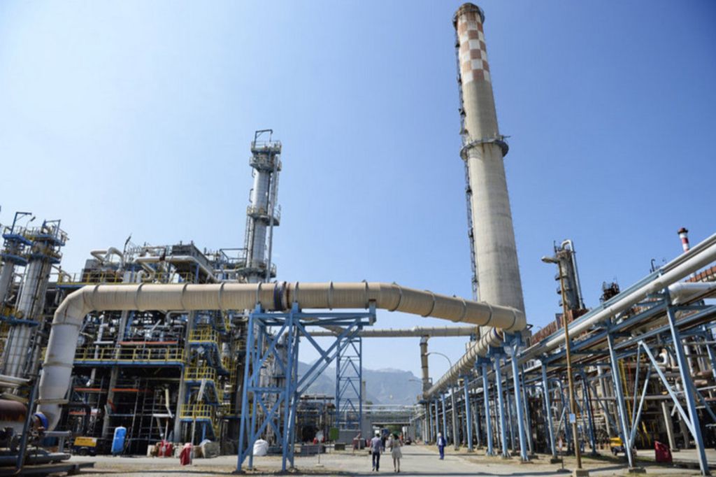 La raffinerie de Collombey plonge dans le coma 24 heures