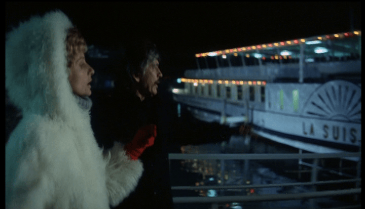 Dans le film, Charles Bronson et Jill Ireland, poursuivis, embarquent sur le bateau la «Suisse» à Montreux.