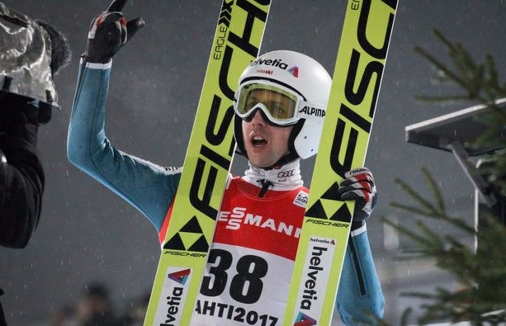 Ammann ressurgit à Lahti