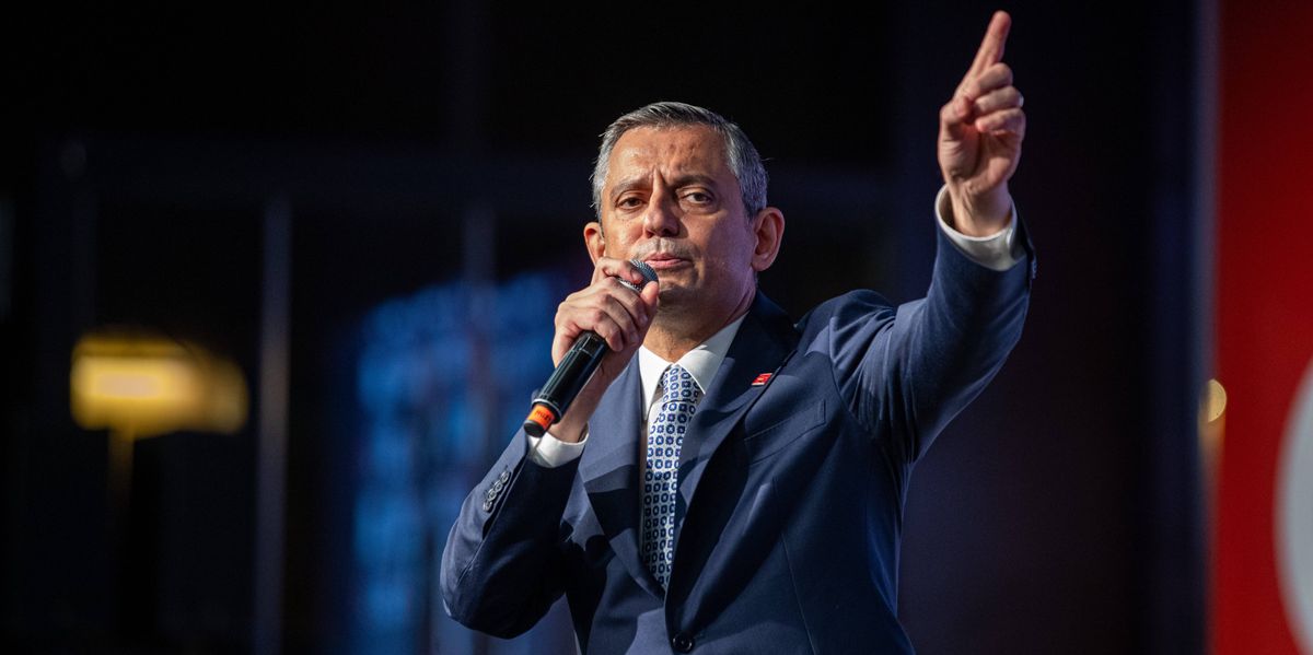 Neue-Partei-in-der-T-rkei-Yeni-Parti-will-Opposition-retten-doch-Parteichef-zel-droht-Politikverbot