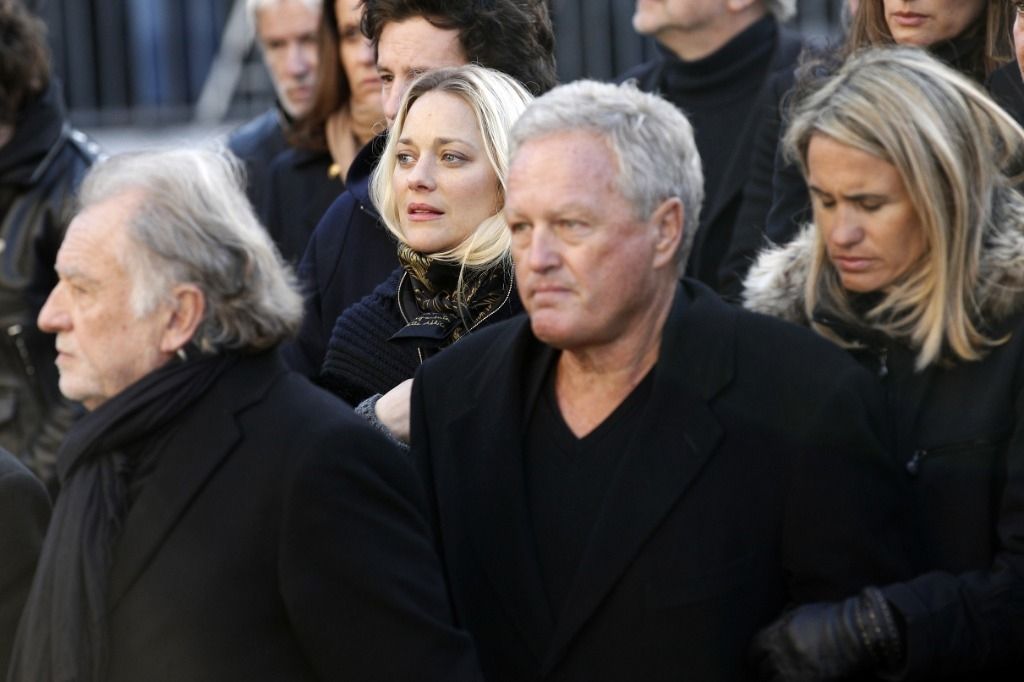 Le père de Laeticia Hallyday en garde à vue