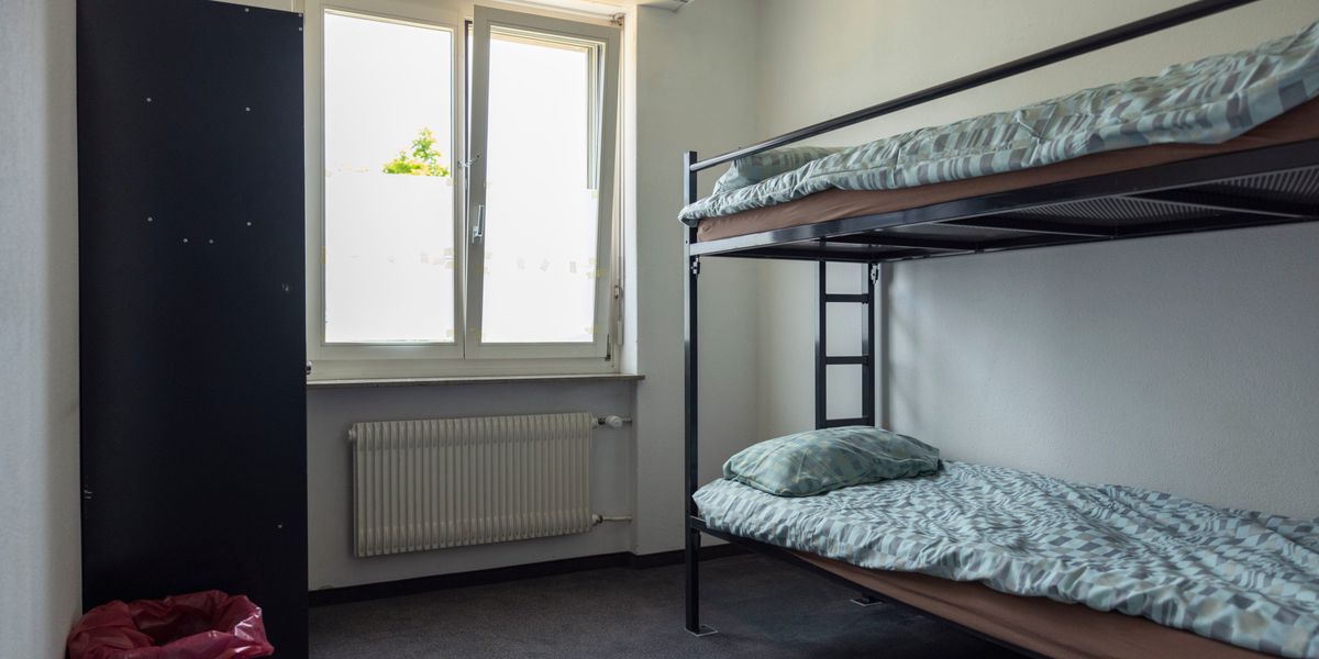 Migration-in-der-Schweiz-Zahl-der-Asylgesuche-steigt-Bund-berpr-ft-Prognose-f-r-2025