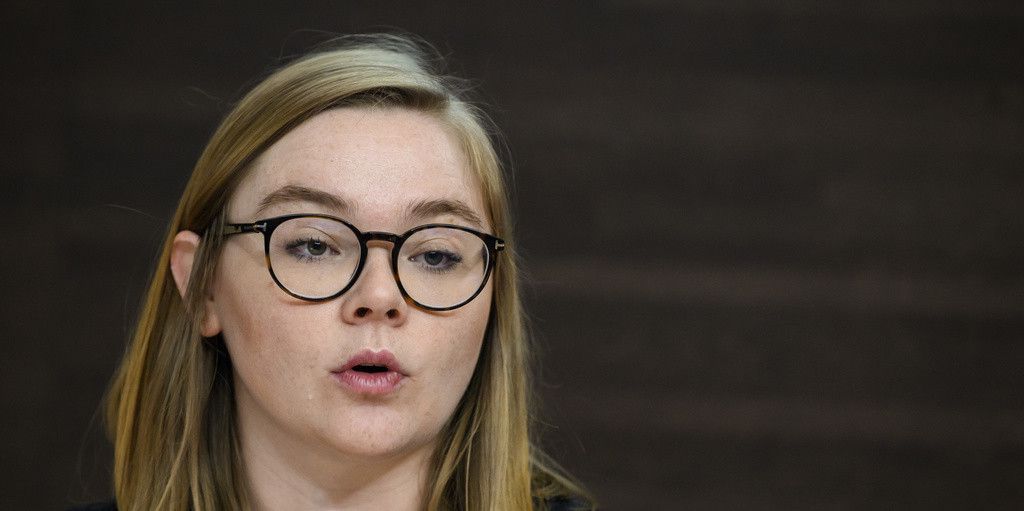 Valerie Dittli, conseillère d'Etat vaudoise, s'exprime lors d'une conférence de presse à Lausanne sur un nouvel accord institutionnel entre l'Etat de Vaud et les associations de communes vaudoises, le 30 mars 2023.