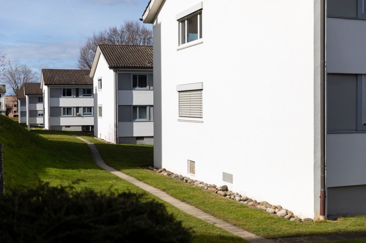 Wohnungsnot in Zürich: Linke Initiative will «Luxussanierungen ...