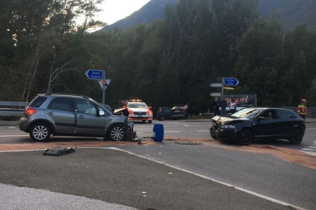 Deux blessées dans un frontal à Fully