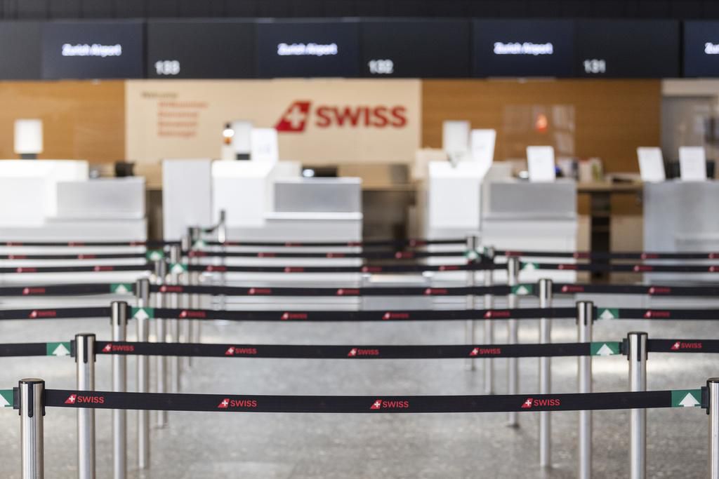 Viel weniger Passagiere: Der Flughafen in Kloten leidet unter der Corona-Krise.