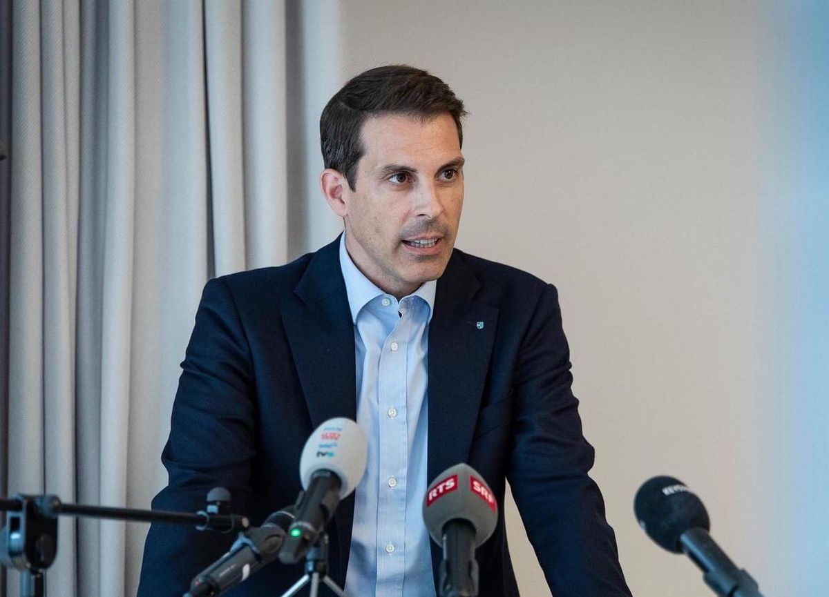 Pour le nouveau président du PLR, les médecins devraient traiter les patients en fonction de leur statut vaccinal.