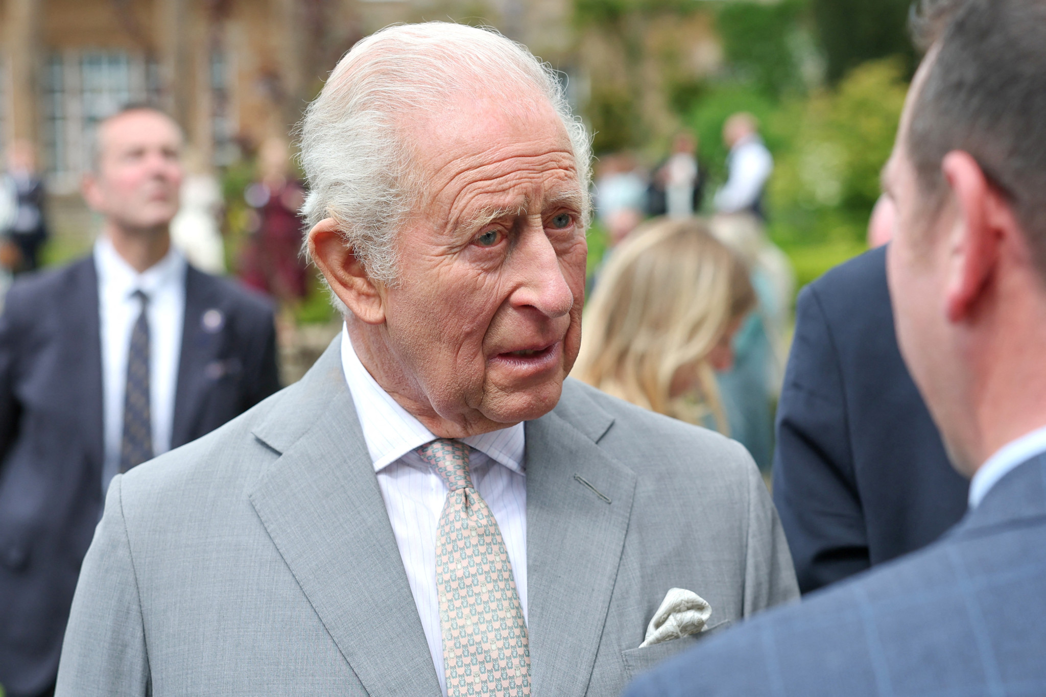 Couac au Royaume-Uni: Une radio anglaise annonce par erreur la mort de Charles III