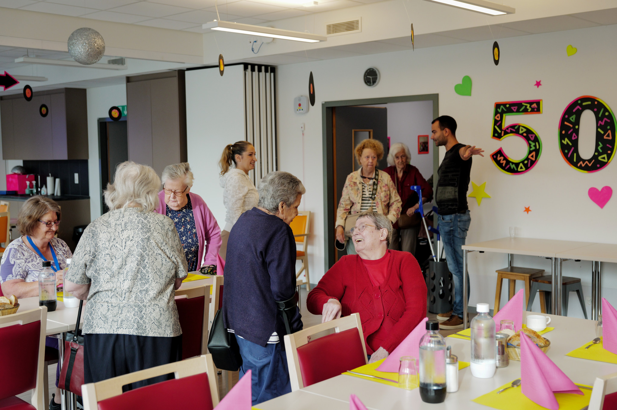 Journée internationale des personnes âgées: Sortir de l’isolement pour bien vieillir, le pari des foyers de jour