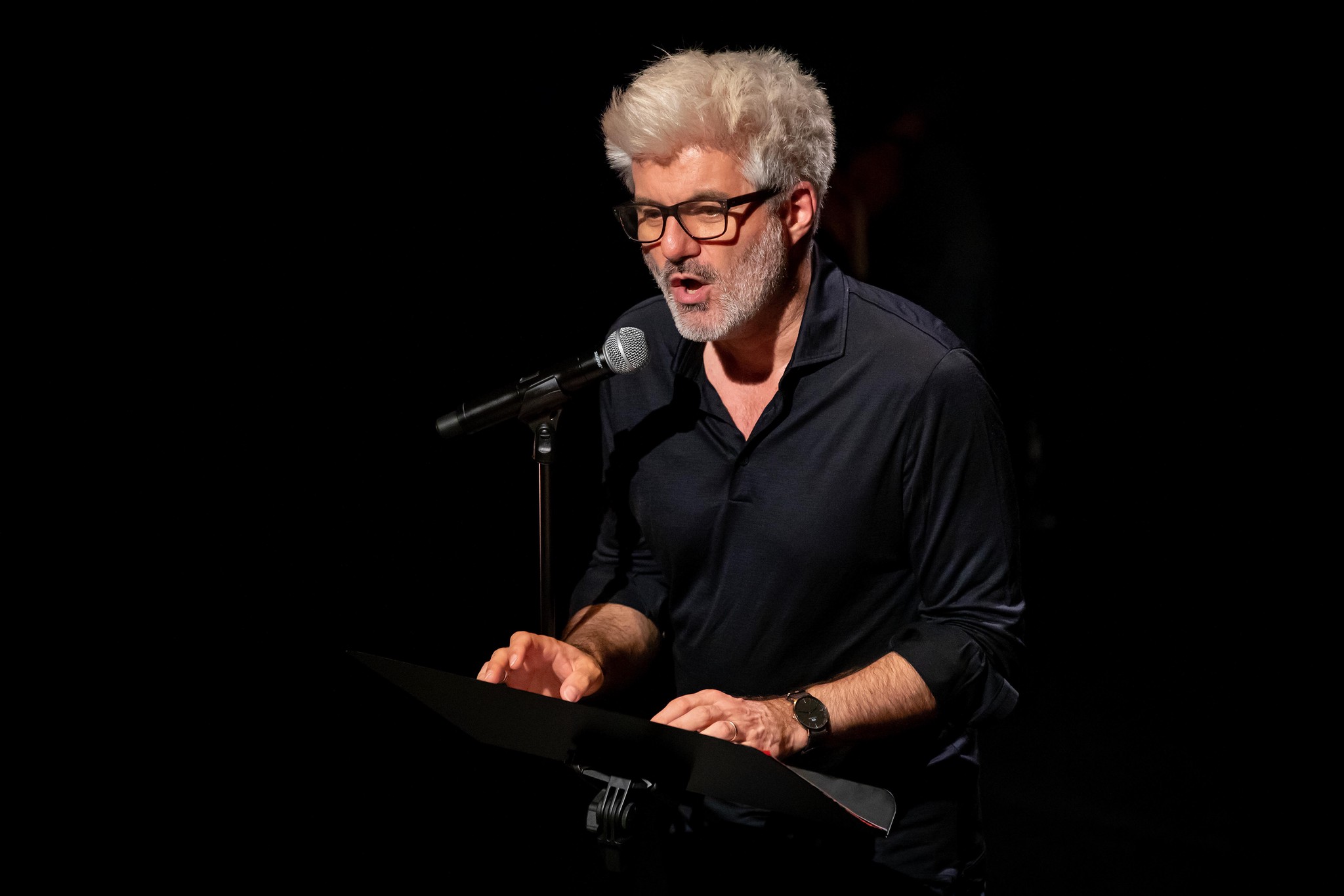La lecture à haute voix de Laurent Gaudé jeudi soir, au théâtre Les Salons.