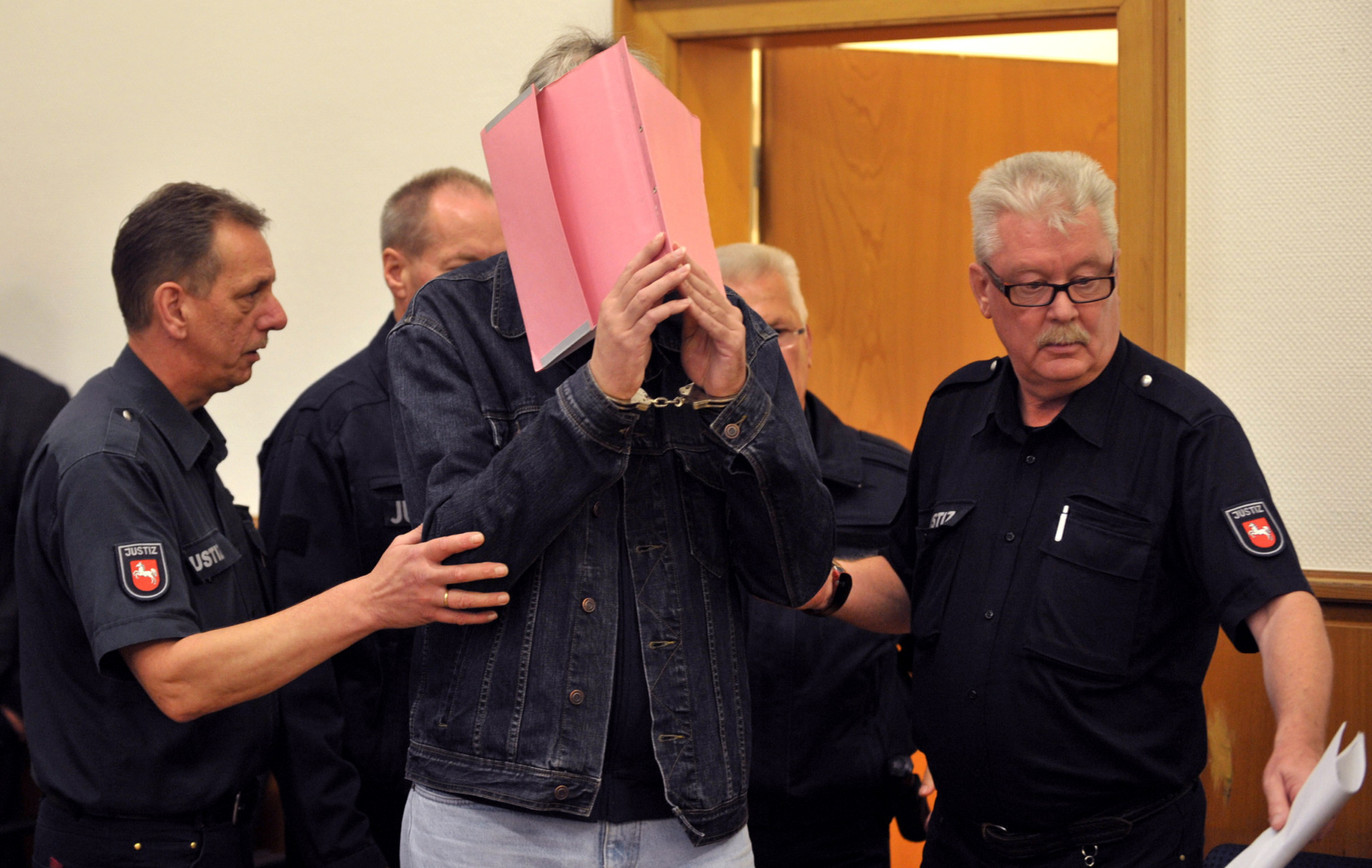 Urteil in Frankreich: Gerechtigkeit für Jonathan: Mörder des Zehnjährigen zu lebenslanger Haft verurteilt