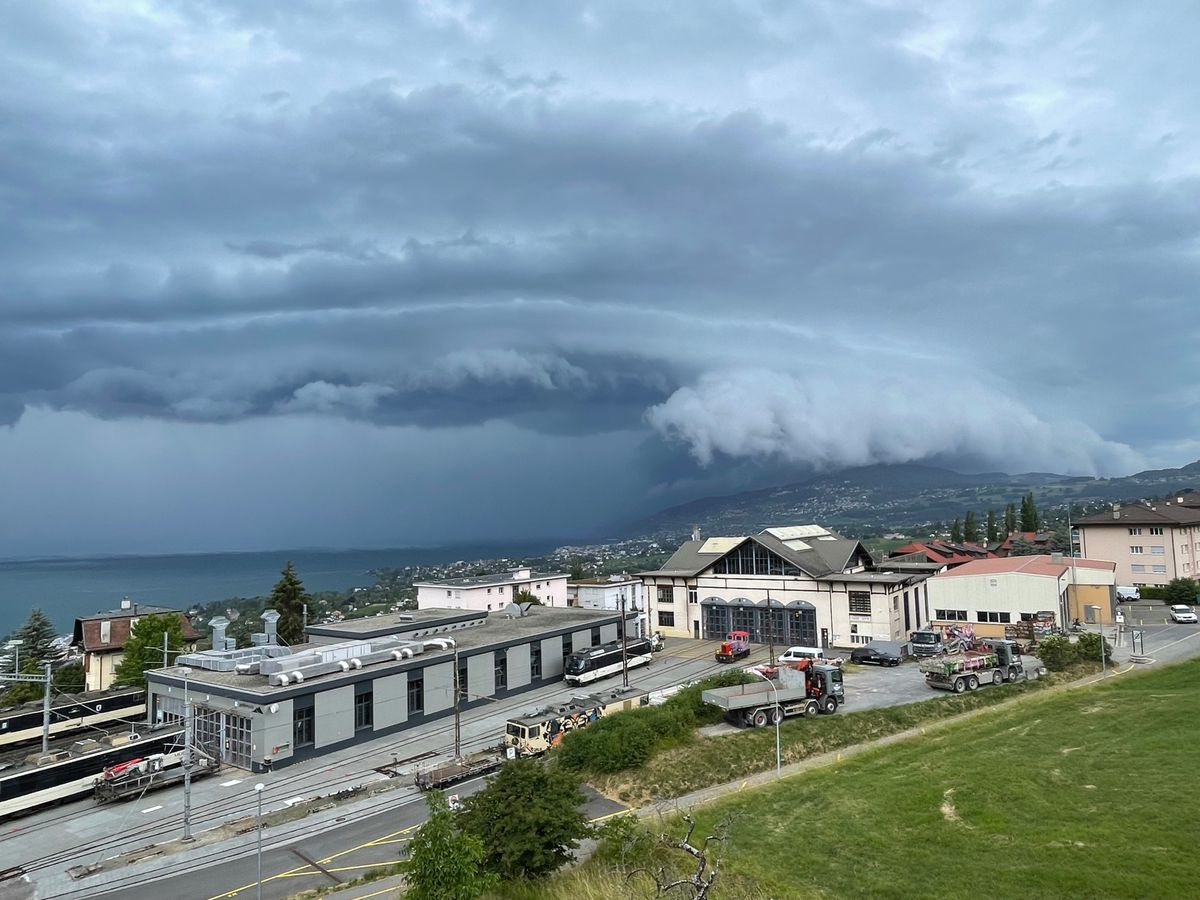Vu des intempéries depuis Chernex.