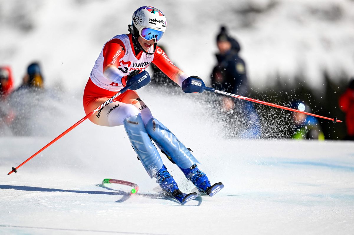 Switzerland's Michelle Gisin competes in the first run of the Women's Slalom race at the FIS Alpine Skiing World Cup in Are, Sweden, on March 10, 2024. (Photo by Pontus LUNDAHL / TT News Agency / AFP) / Sweden OUT