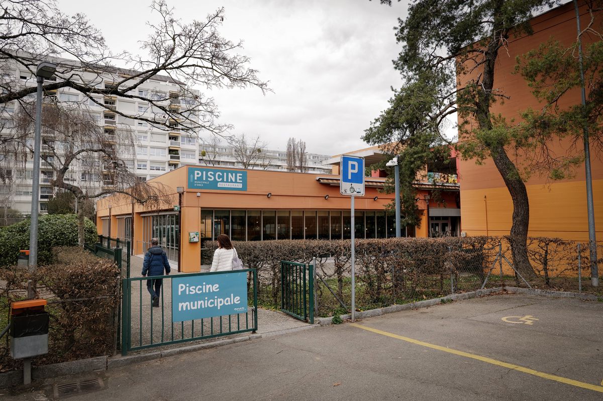 Genève, le 15 mars 2024. La piscine municipale d'Onex.