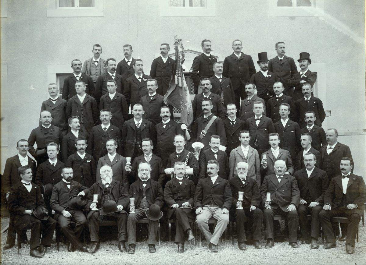 Les chœurs d’hommes font de la résistance