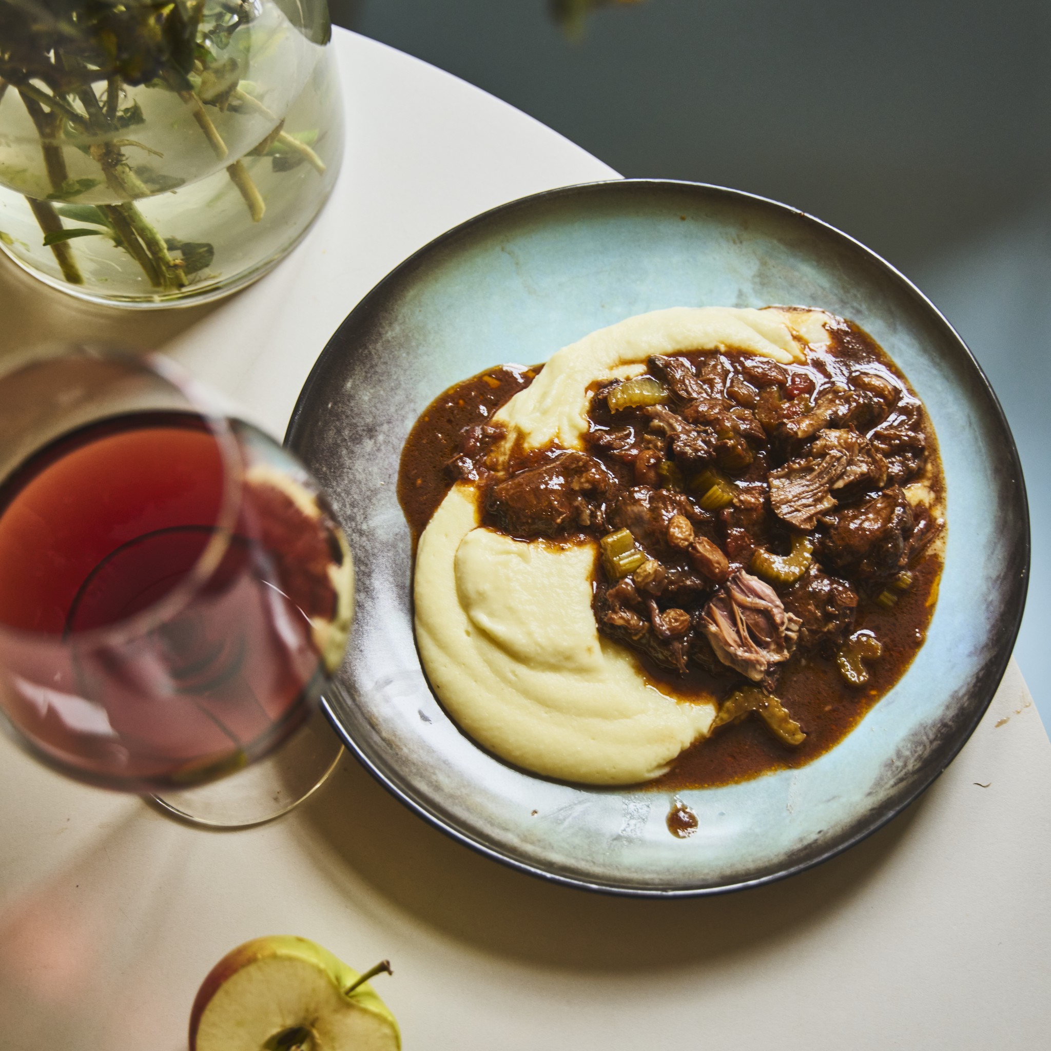 Seiler kocht Ochsenschwanzsuppe: Mach dieses Ragout zu deinem ...