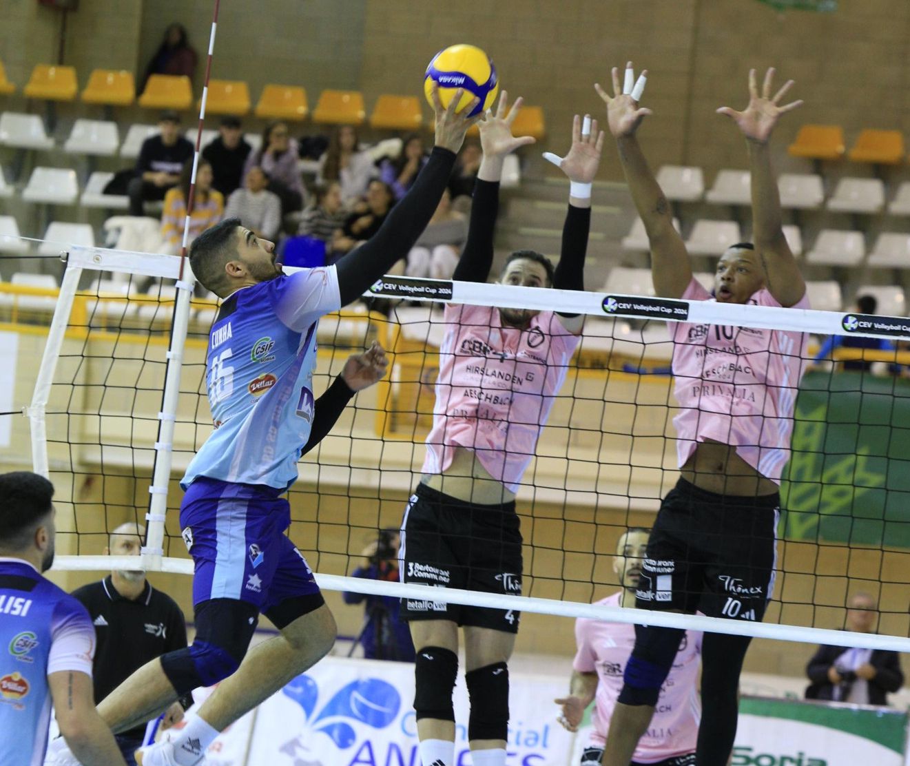 Chênois retrouve Soria et retrousse ses manches