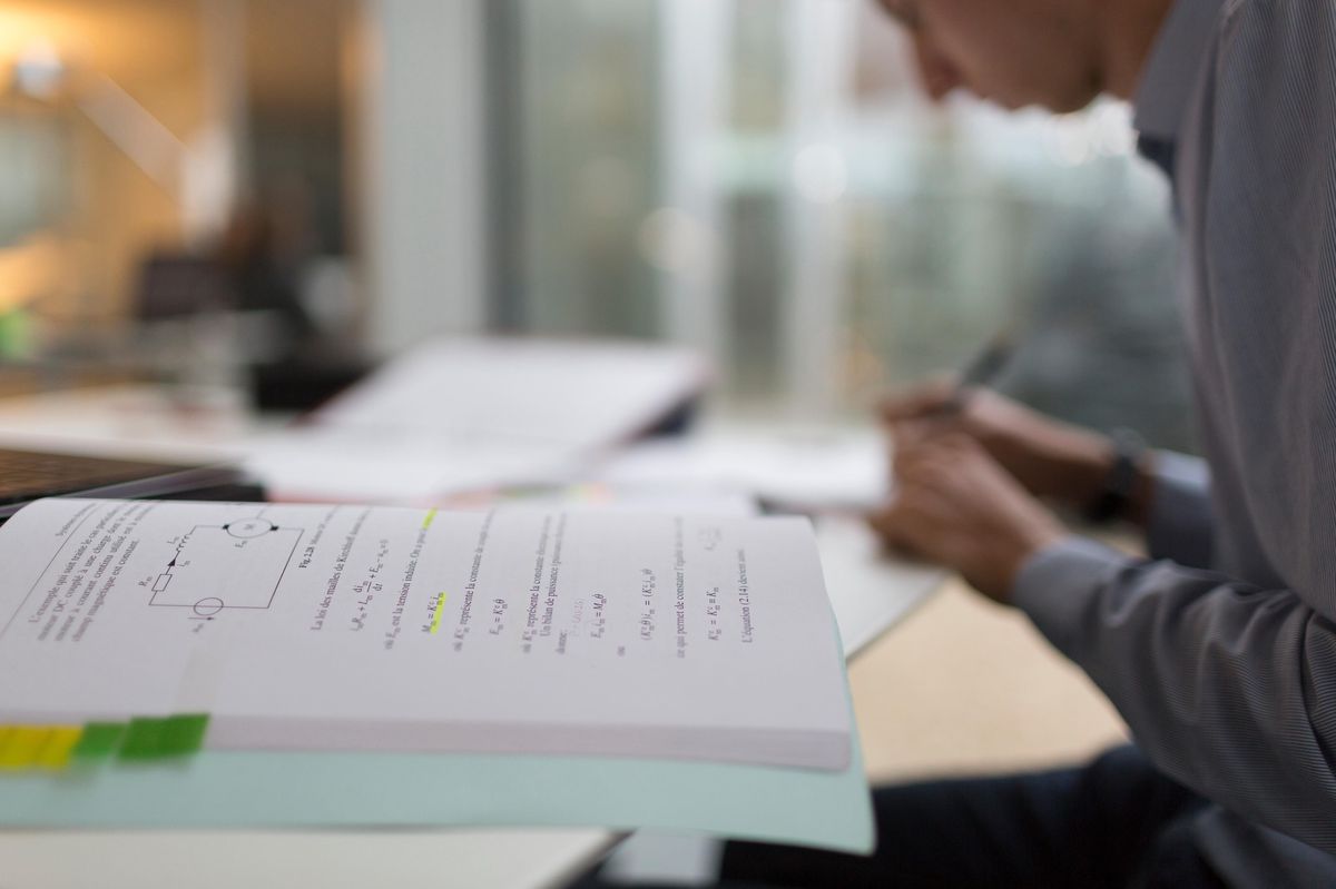 EPFL hochschule in Lausanne, Rolex Learning Center am 17. Spetember 2015
(KEYSTONE/Gaetan Bally)