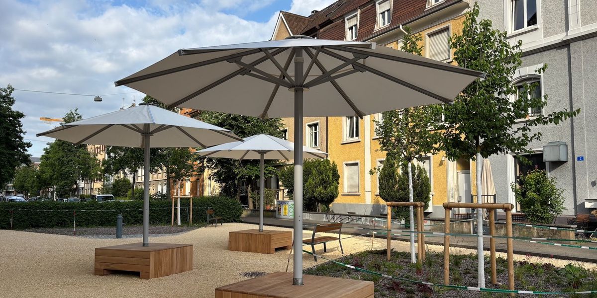 Hitzeschutz-in-Basel-Nur-die-H-lfte-der-Standorte-werden-mit-Sonnenschirmen-best-ckt