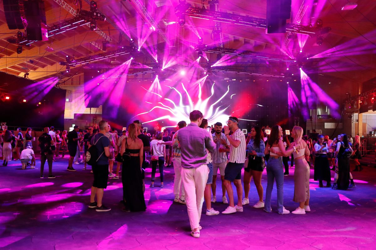 Terrazzza in Dielsdorf ElectroMusicFestival lockte 18’000 auf die