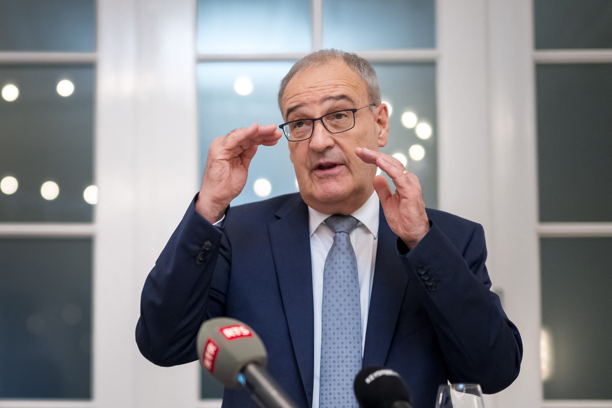Relations Suisse-États-Unis: Les négociations sur le différend douanier se poursuivent