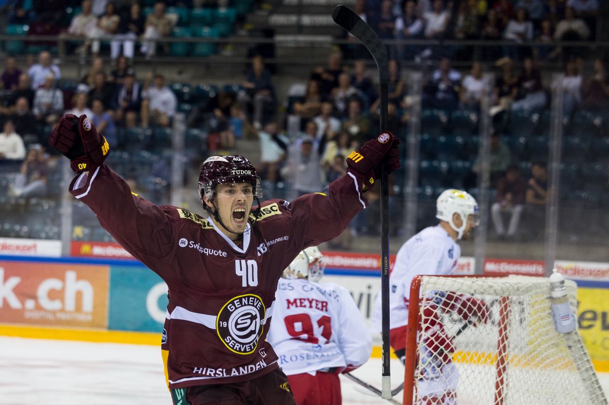 Joie GSHC apres le 2-0 de Henrik Haapala (GSHC), pendant le match entre le Geneve-Servette Hockey Club et le SC Rapperswil-Jona Lakers comptant pour le championnat de National League, le vendredi 29 septembre 2023 a la Patinoire des Vernets, a Geneve (Bastien Gallay / GallayPhoto)