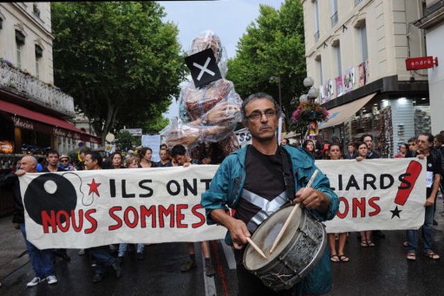 Manifestation d'«intermittents du spectacle» vendredi dans les rues d'Avignon.