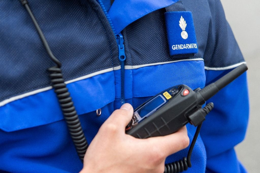 Un senior meurt au volant de son auto à Albeuve